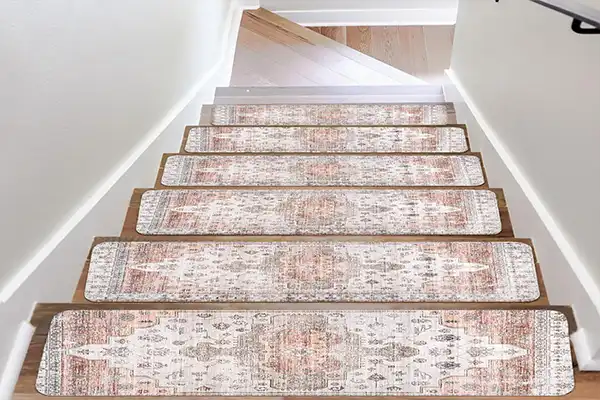What materials are best for stair floor mats?